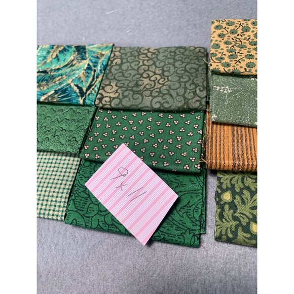 Set of 10 Green & Gold Quilting Fabric Squares With Patterns - Picture 5 of 7